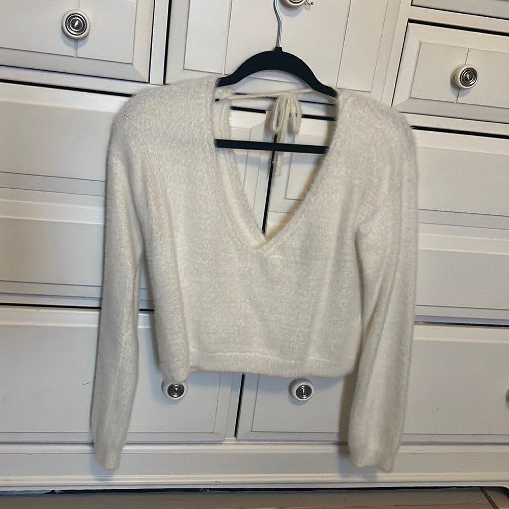 Super soft fuzzy white long sleeve winter top - size M